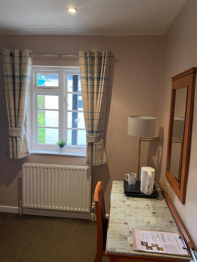 Hotel The Whistle And Flute 4*